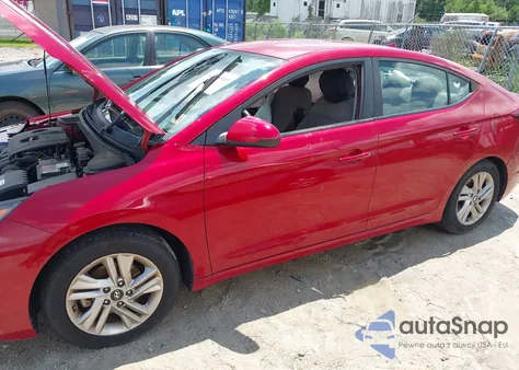 2019 Hyundai Elantra Sel z USA, uszkodzony, nr VIN KMHD84LF2KU842850